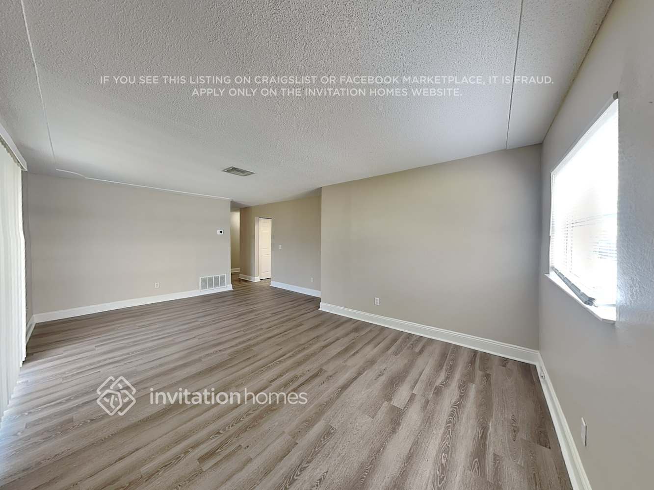 Building Photo - 2240 Kansas St