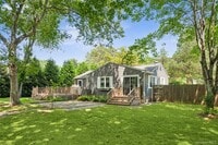 Building Photo - 4 East End Ave