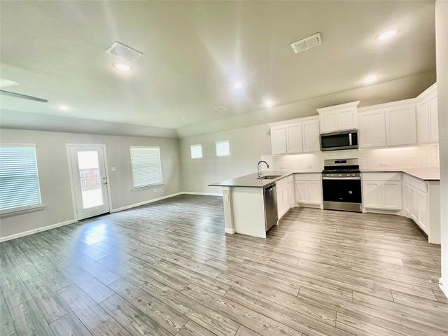 Building Photo - 525 Ardsley Ln