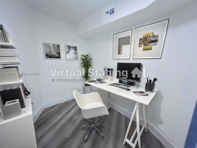 Building Photo - 1200 NE Miami Gardens Dr