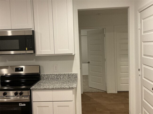 Building Photo - 6235 Scarlet Halo Ln