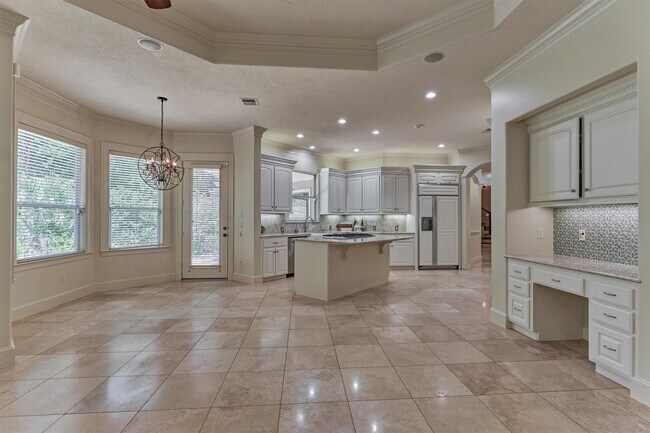 Building Photo - 94 E Bracebridge Cir