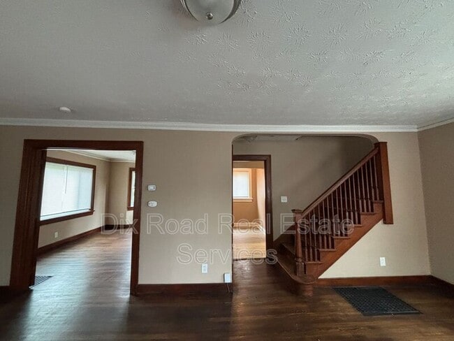 Building Photo - 426 Otterbein Ave