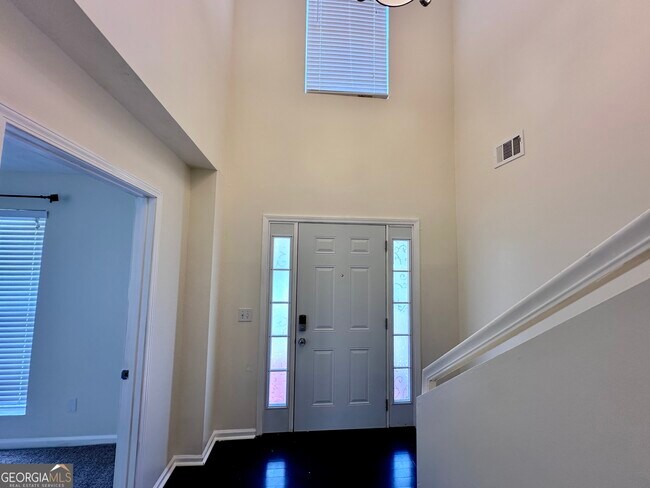 Building Photo - 3713 Crescent Hill Ln