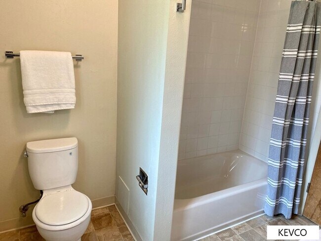 Building Photo - Massive Three Bedroom Home with Yard!