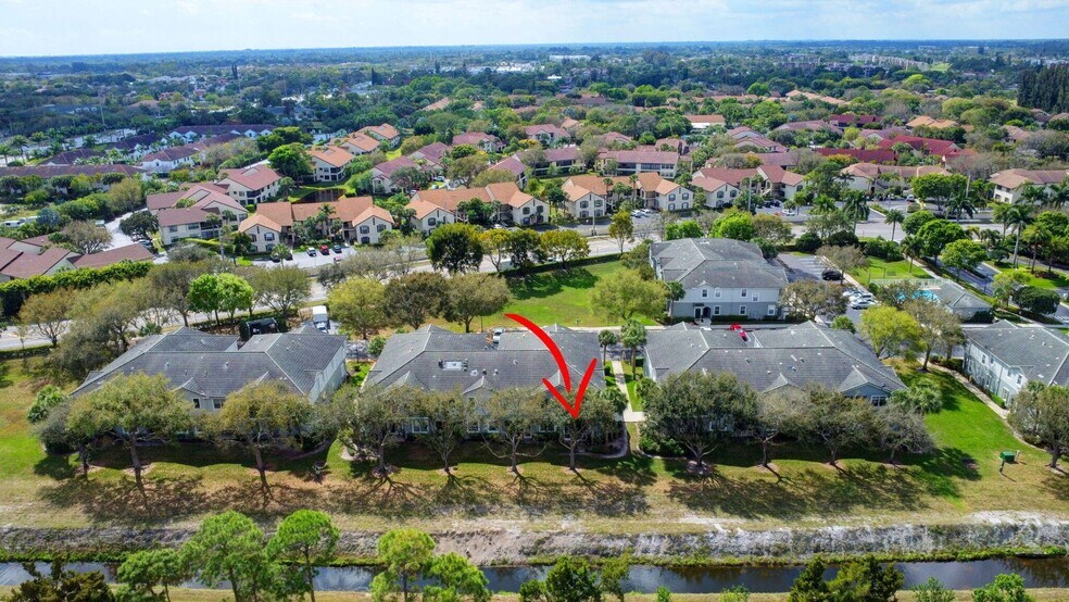 Building Photo - 3070 Grandiflora Dr
