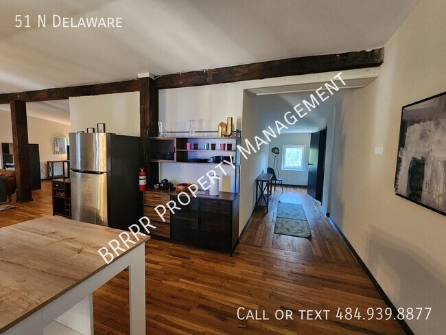 Building Photo - 51 N Delaware Dr