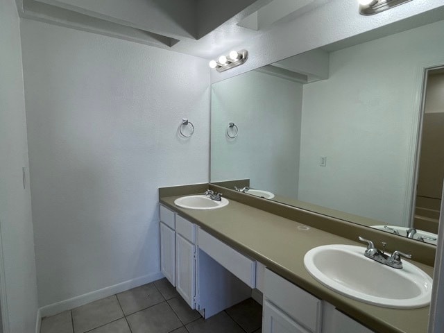 Building Photo - 2310 Capitan Dr