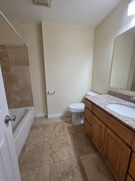 Building Photo - 5457 Dorothy Dr