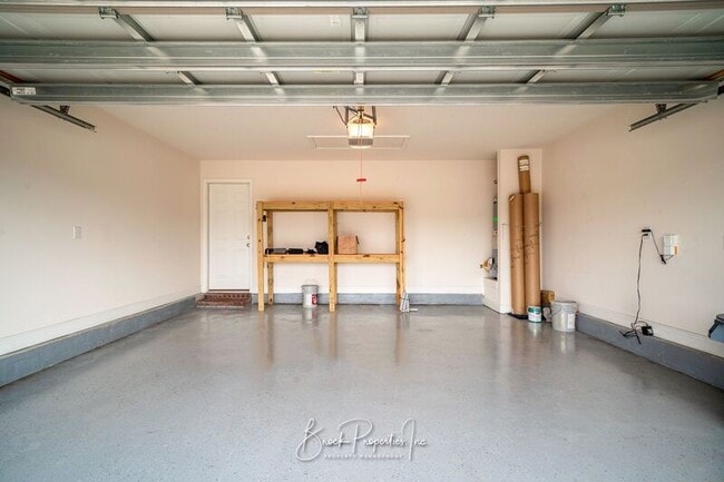 Building Photo - 2112 Stennis Dr