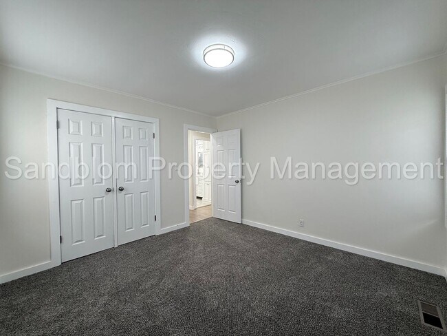 Building Photo - For Lease | Midtown Tulsa | Available Now!