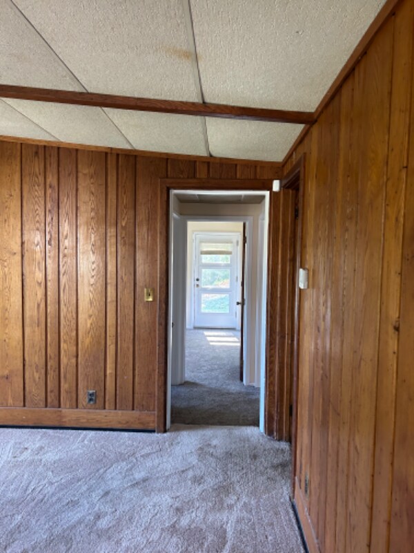 Building Photo - 2081 Welsh Hills Rd NE