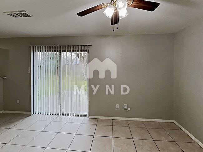 Building Photo - 3818 Heatherbrook Dr