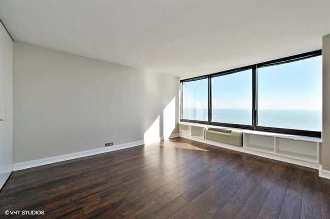Building Photo - 155 N Harbor Dr
