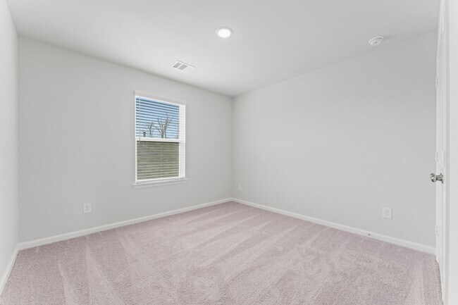 Building Photo - 20802 Adventure Wy