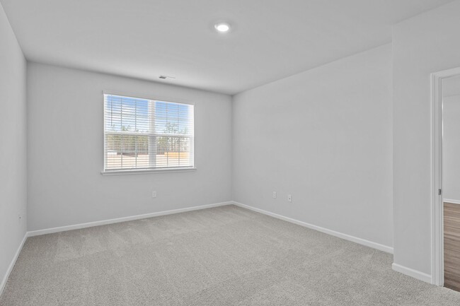 Building Photo - 201 Jones Rdg Ln