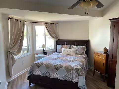 Building Photo - 124 Lake Ridge Dr