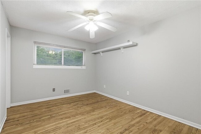 Building Photo - 3143 Claiborne Dr NW