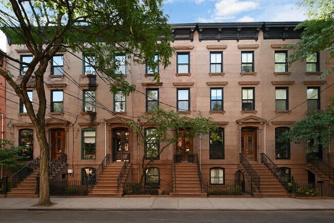Building Photo - 1009 Garden St