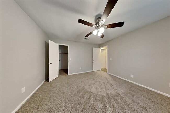 Building Photo - 1031 Cascade Creek Dr
