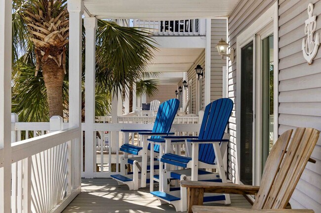 Building Photo - 111B S Yaupon Dr