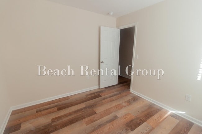 Building Photo - 1501 Leatherman Rd