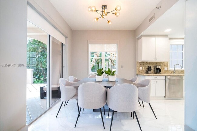 Building Photo - 19211 Fisher Island Dr