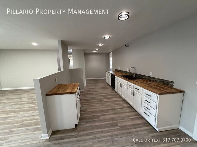 Building Photo - 7903 Roseway Ct