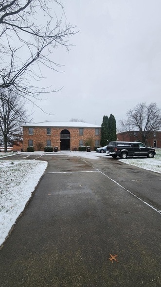 Building Photo - 304 Remington Ct