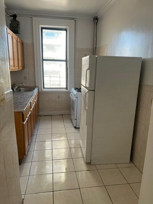 Building Photo - Diamond Clove Inc