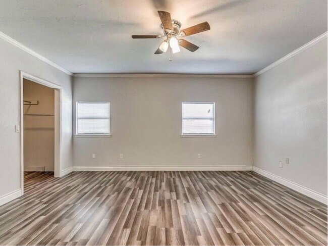 Building Photo - 309 Kimberly Ln