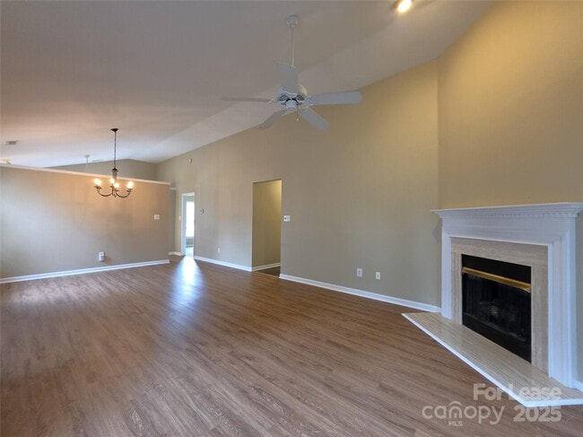 Building Photo - 8844 Treyburn Dr