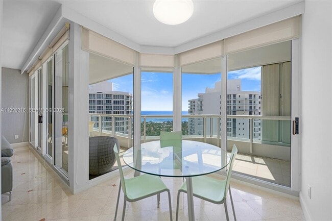 Building Photo - 21055 Yacht Club Dr