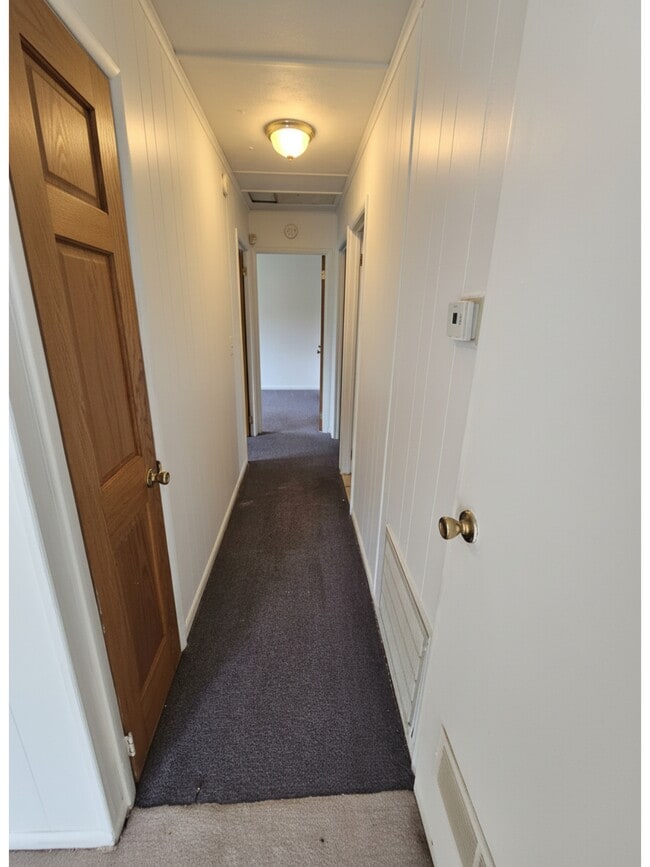 Building Photo - 2665 Chatsworth Ct