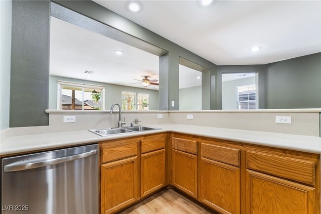 Building Photo - 5442 Bristol Bend Ct