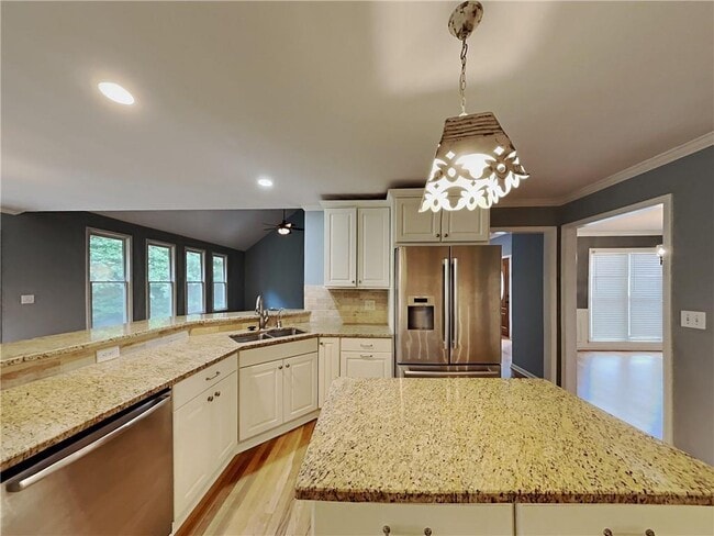 Building Photo - 5082 Sherrer Dr NW