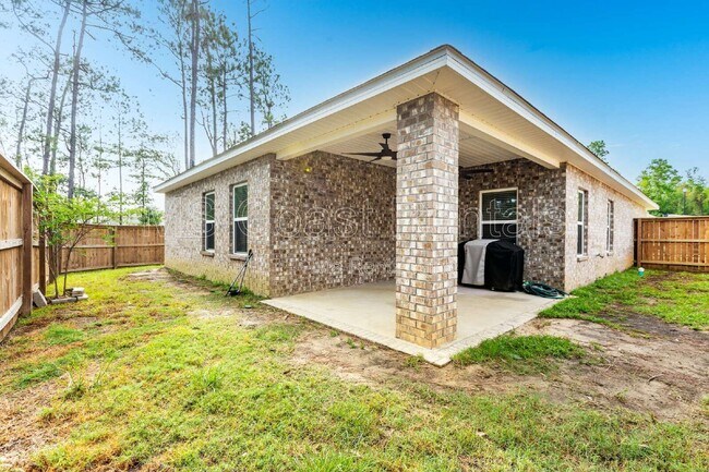 Building Photo - 5702 Overland Dr