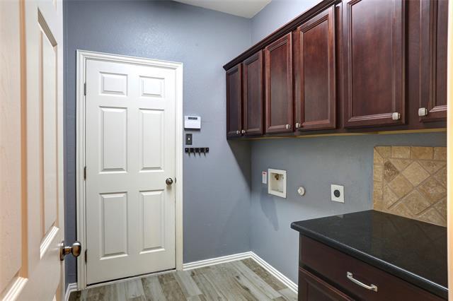 Building Photo - 2804 Cascade Cove Dr