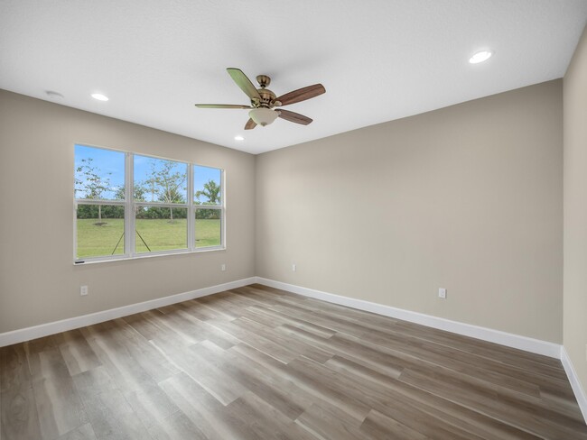 Building Photo - 13509 SW Oceanus Blvd