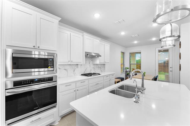 Building Photo - 8916 Wild Meadow Rd