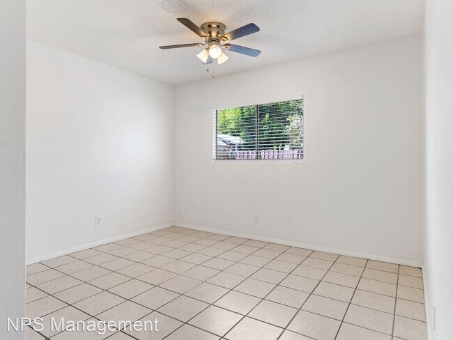 Building Photo - 3 br, 1 bath Apartment - 409 South Harris ...