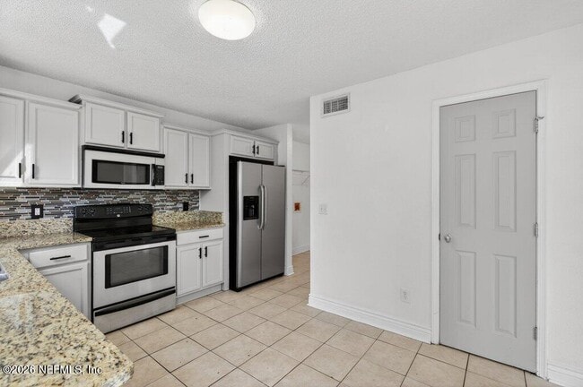 Building Photo - 518 Tuxedo Ct
