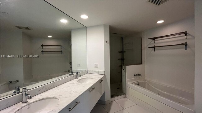 Building Photo - 55 SE 6th St