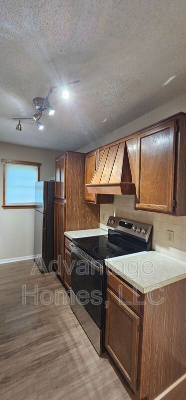 Building Photo - 9926 W 88th Terrace