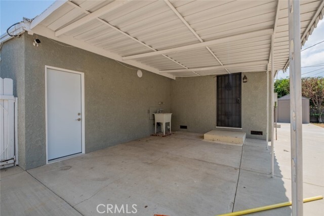 Building Photo - 7865 Cantaloupe Ave
