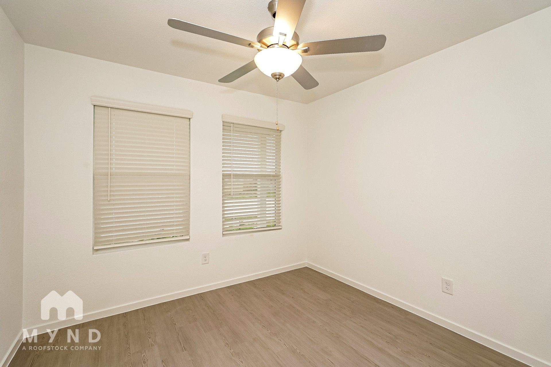 Building Photo - 2656 Mistwood Dr