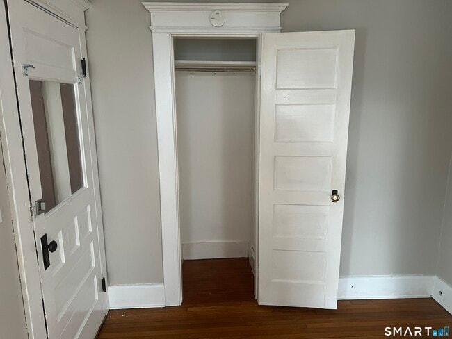 Building Photo - 40 Prospect St