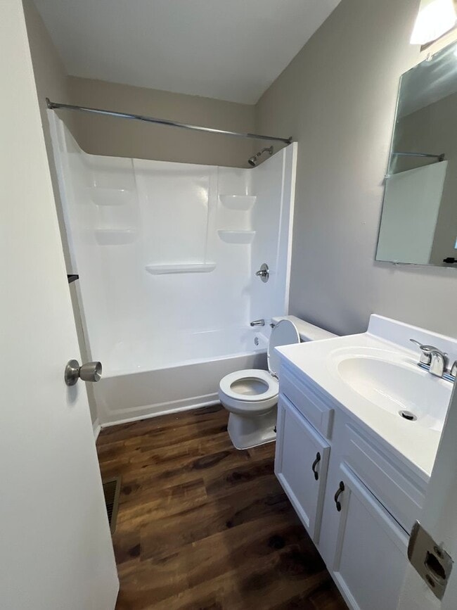 Interior Photo - Monarch Apartments