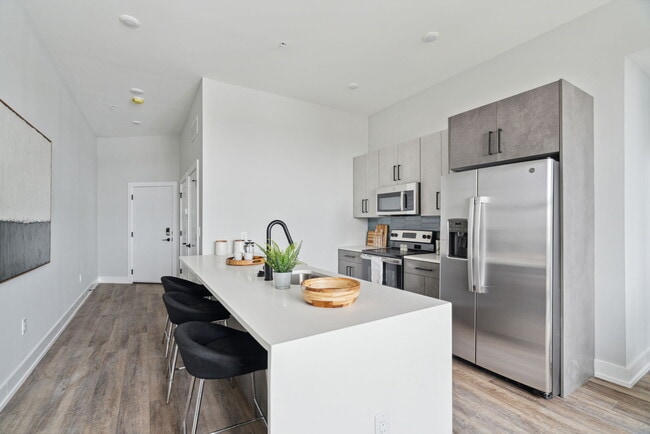 Building Photo - The Washington Apartments