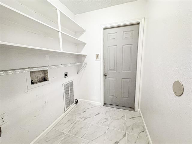 Building Photo - 1804 Serenade Ln